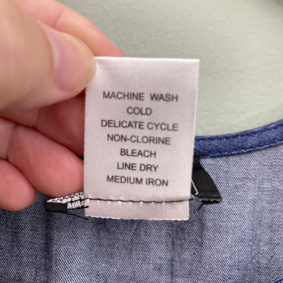 Studio EY Maxi Dress Womens Medium Blue Chambray Bell Sleeve Dashiki Print Boho - Picture 7 of 10